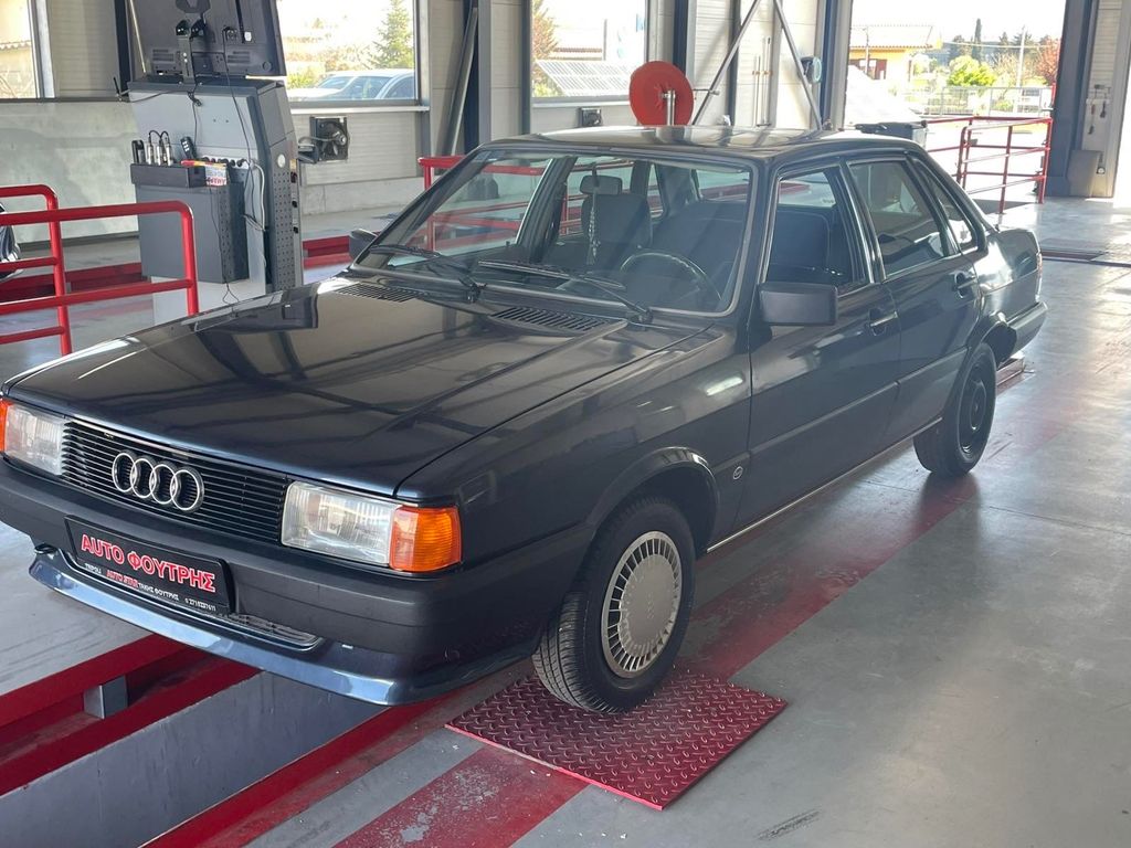 Audi 80