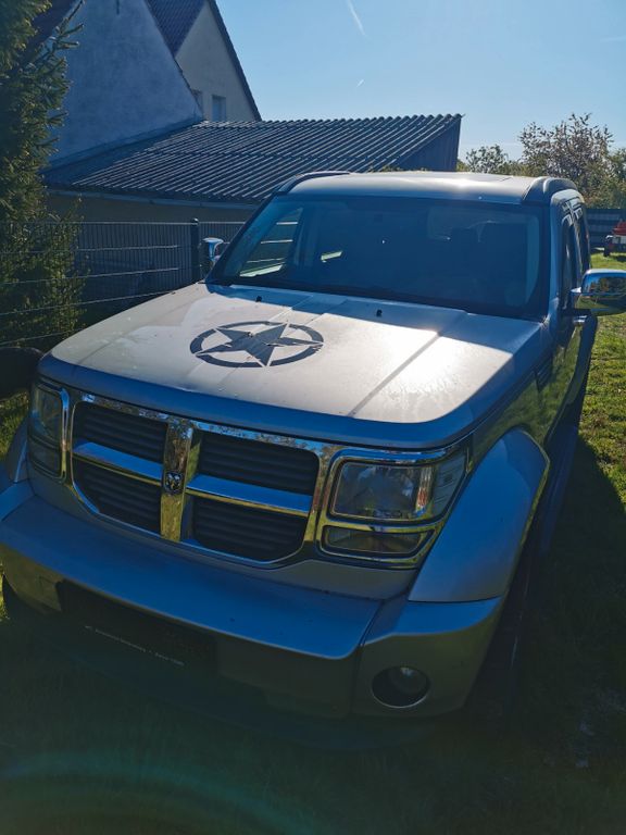 Bild des Angebotes Dodge Nitro R/T 2.8 CRD 4WD Autom. R/T
