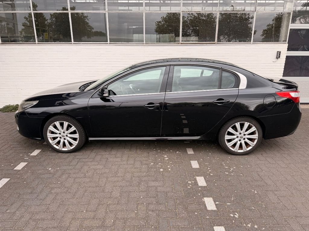 Bild des Angebotes Renault Latitude Initiale dCi 175 Automatik 193tkm 11/27