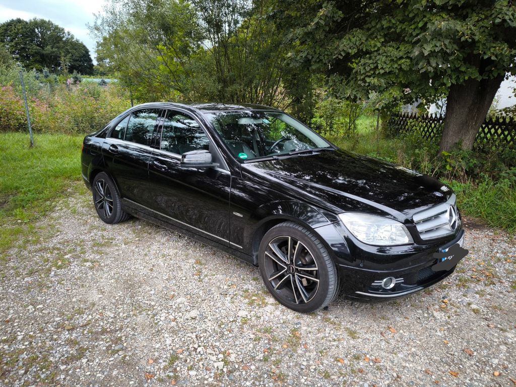 Bild des Angebotes Mercedes-Benz C 300 4MATIC AVANTGARDE AVANTGARDE