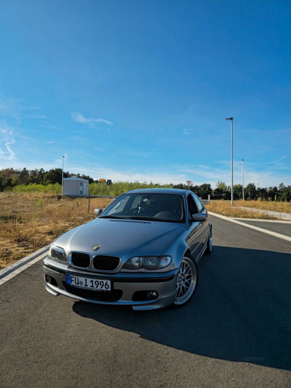 Bild des Angebotes BMW E46 325i M-Paket VB