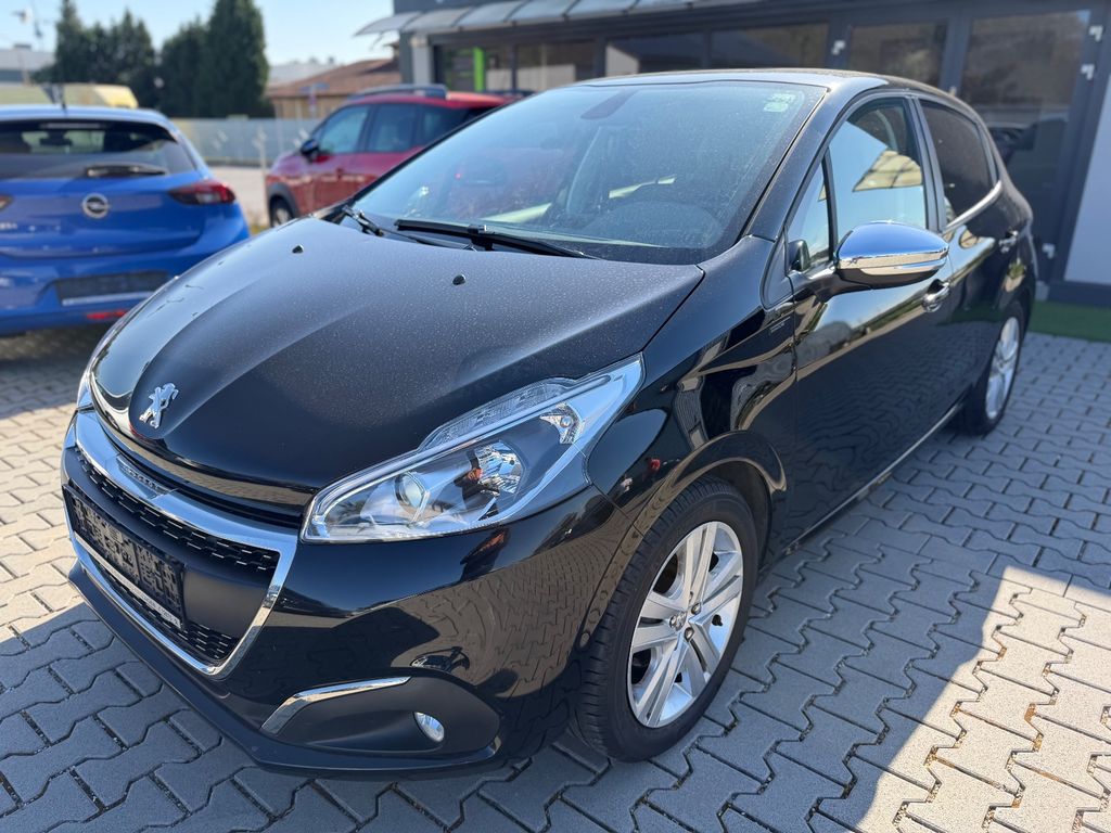 Bild des Angebotes Peugeot 208 Signature*Scheckheft Gepflegt*Navi*PDC*AHK**