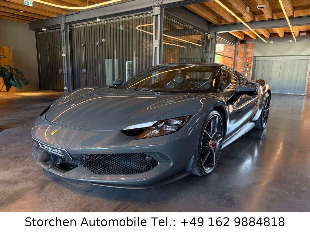 Bild des Angebotes Ferrari 296 GTB *LIFT*CARBON*360°*JBL*ADAS*LED Lenkrad*