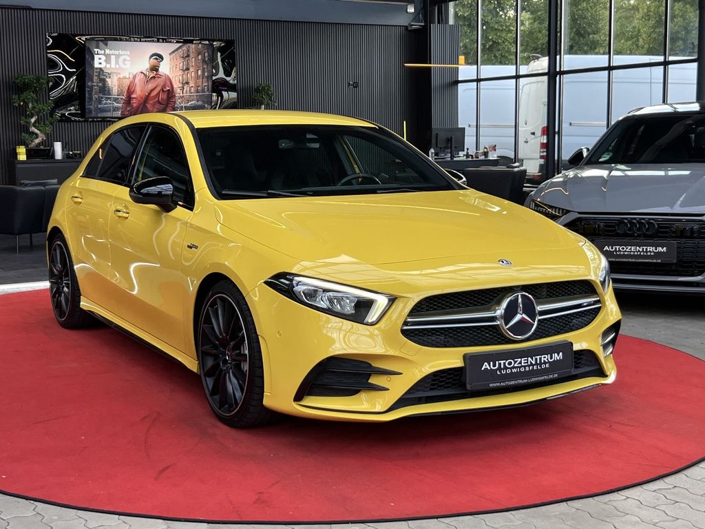 Bild des Angebotes Mercedes-Benz A 35 AMG 4Matic Turbo MEMORY / SHZ / EDITION