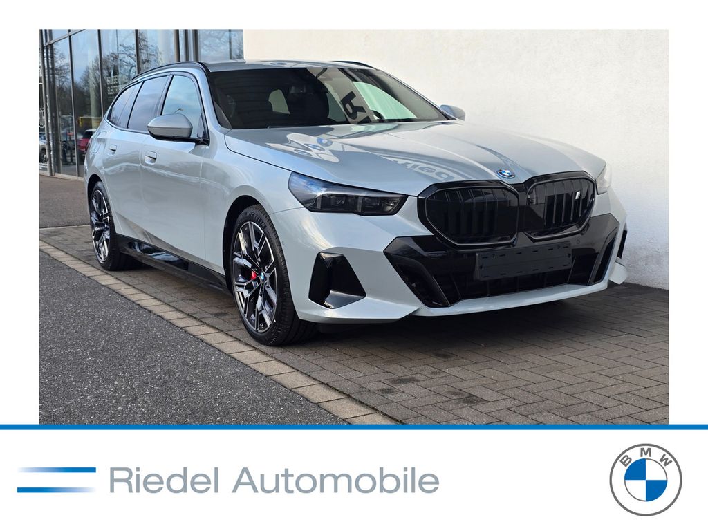 Bild des Angebotes BMW i5 eDrive40 Touring M Sportpaket Pro*DAPro*AHK*