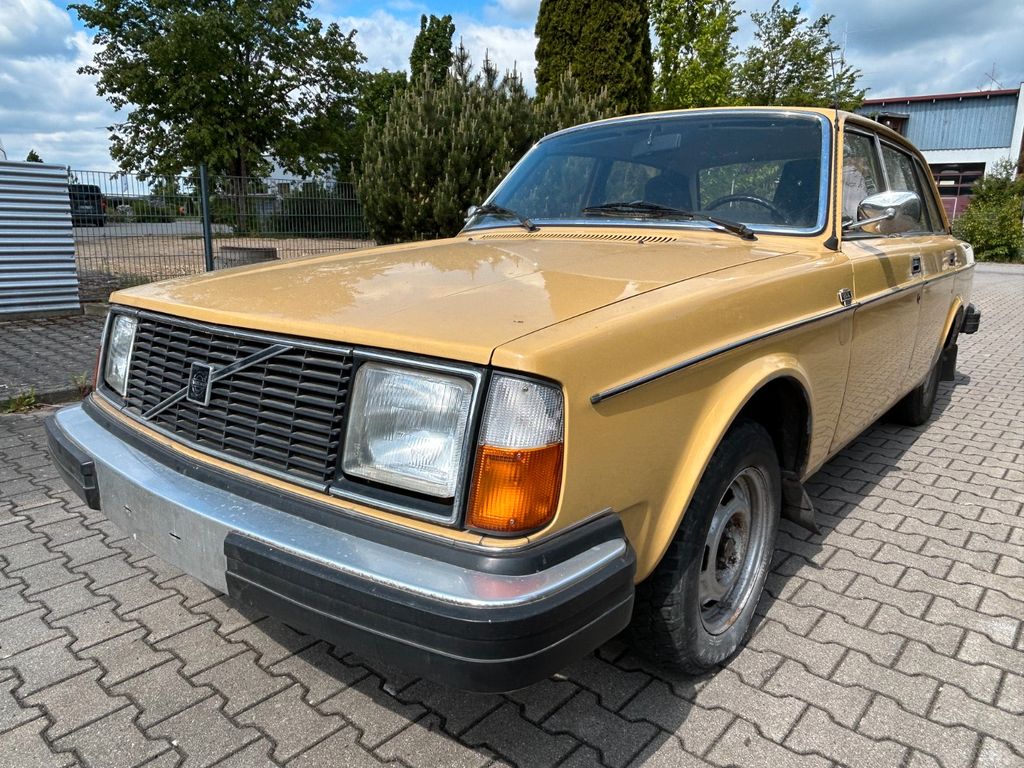 Bild des Angebotes Volvo 244 L 1,9 GARAGENFUND