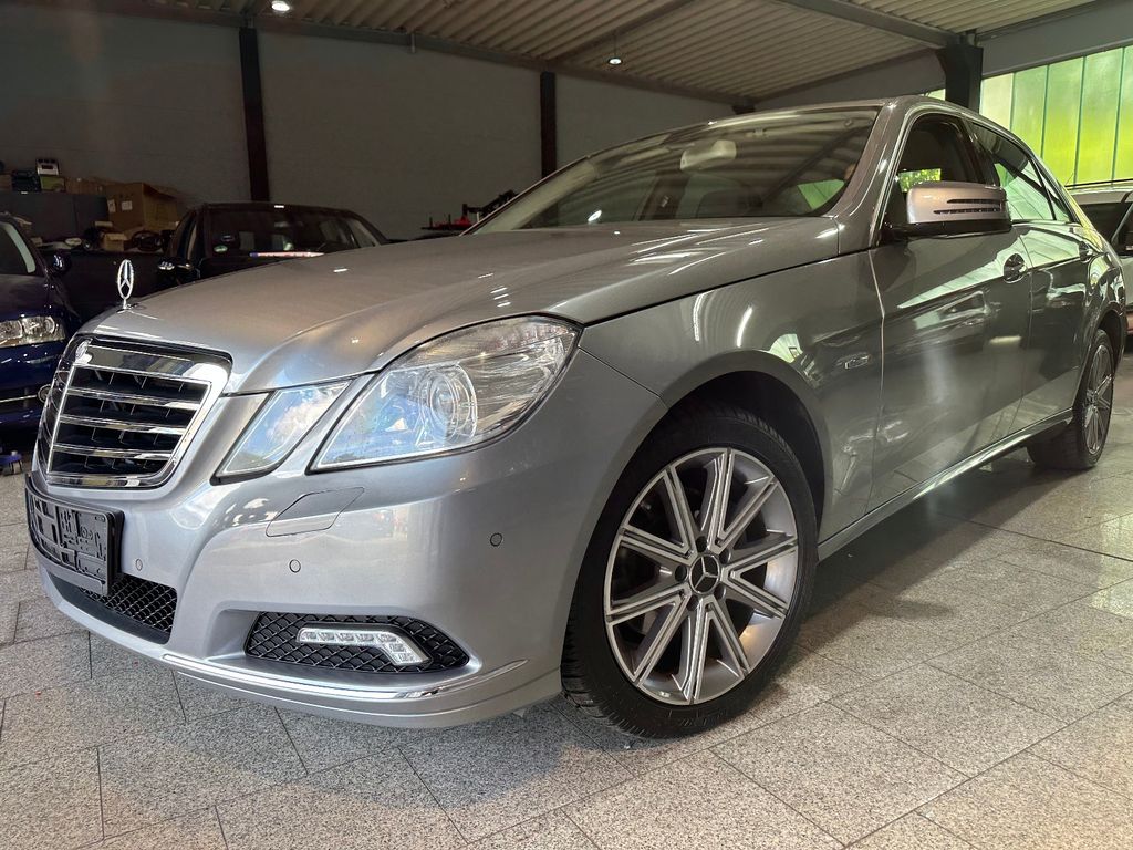 Bild des Angebotes Mercedes-Benz E 220 E Limousine E 220 CDI BlueEfficiency*VOLL*
