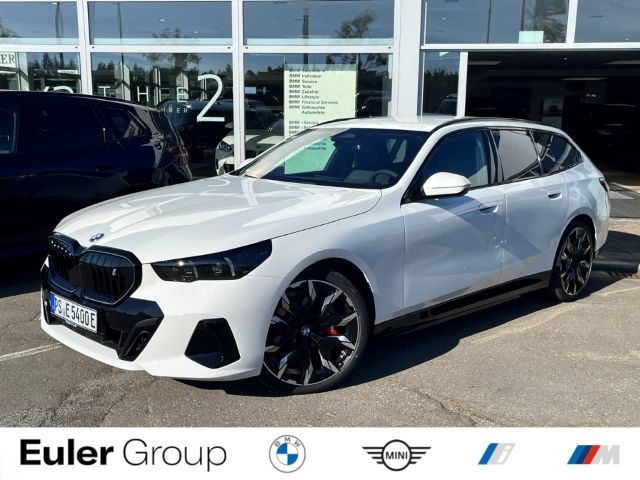 Bild des Angebotes BMW i5 eDrive40 Sportpaket HUD AD AHK-klappbar Navi