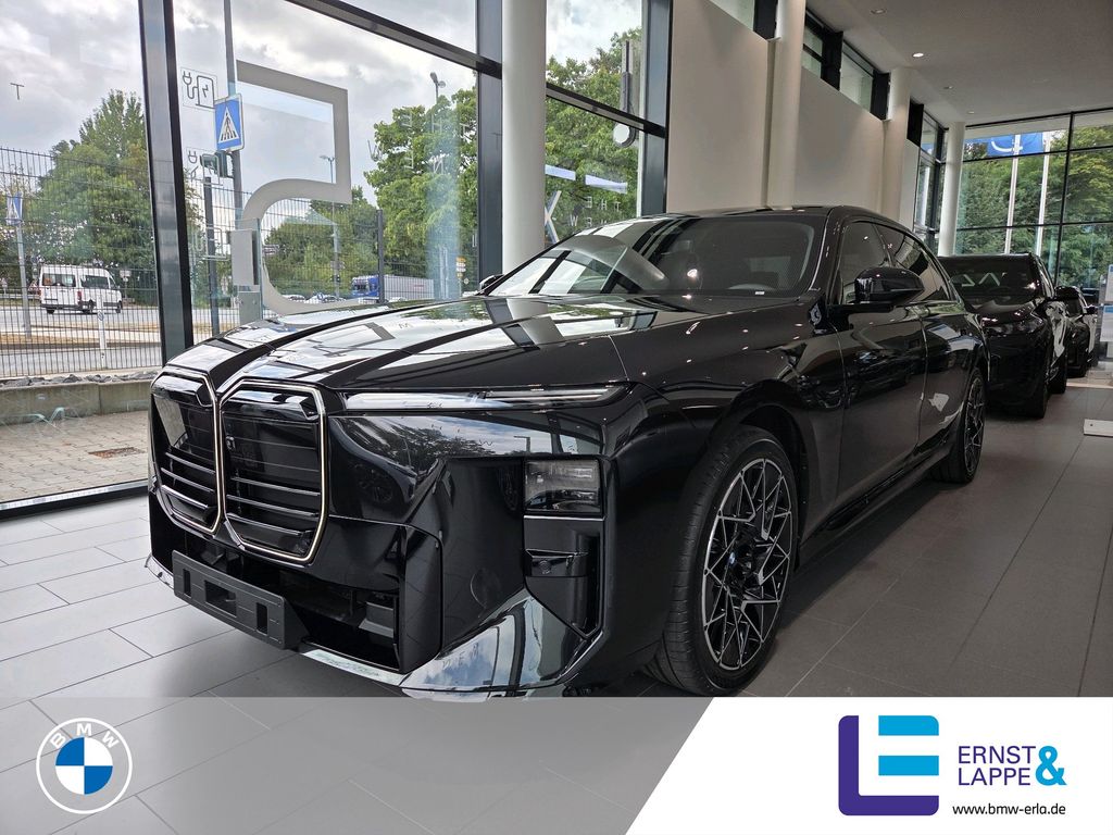 BMW i7 50 xDrive M Sport Pro || Executive Theatre Sk