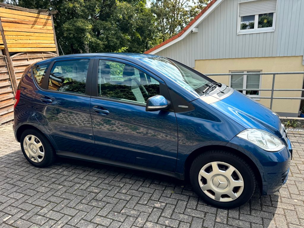 Bild des Angebotes Mercedes-Benz Mercedes A160 W169, 07/27, Steuerkette neu,  AHK