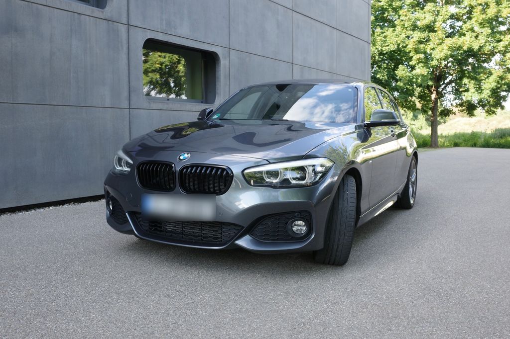 Bild des Angebotes BMW 118i Edition M Sport Shadow Edition M Sport ...