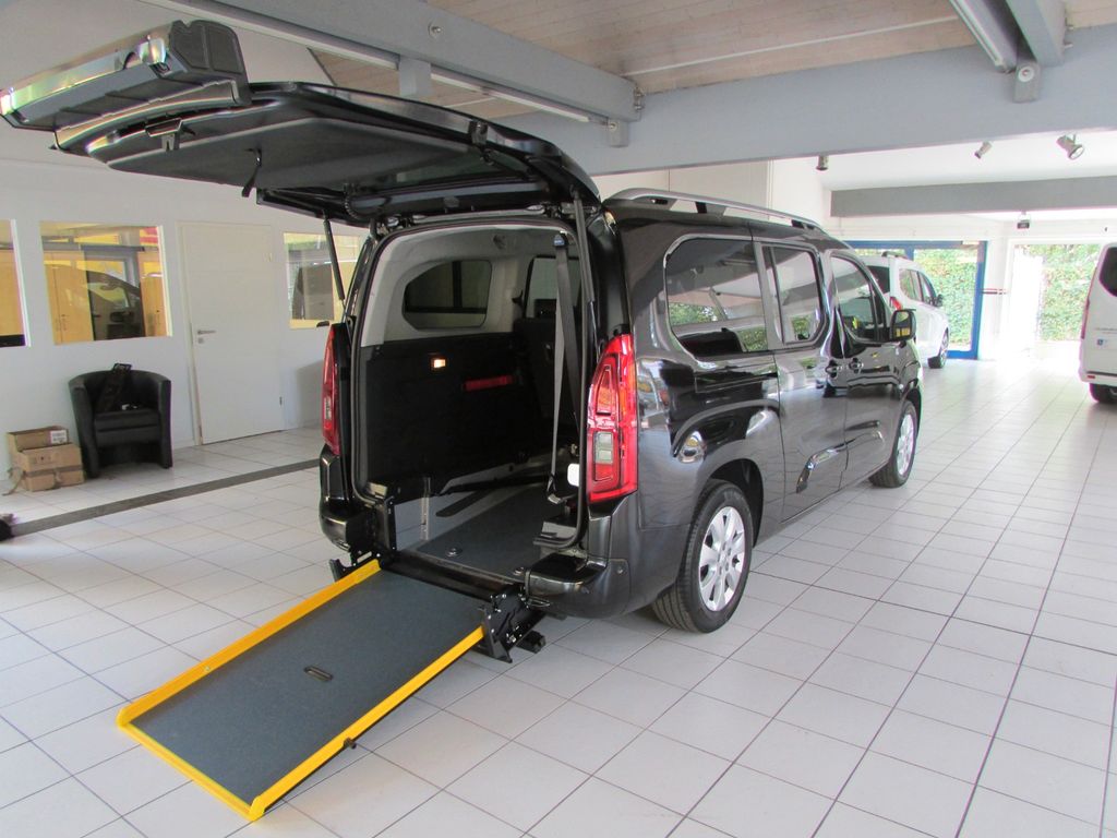 Bild des Angebotes Opel Combo Life E Innovation Rampe/Behindertengerecht