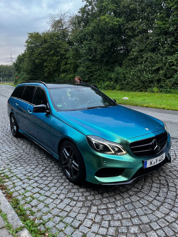 Bild des Angebotes Mercedes-Benz E 250 CDI BlueTEC 4MATIC T AVANTGARDE Autom.