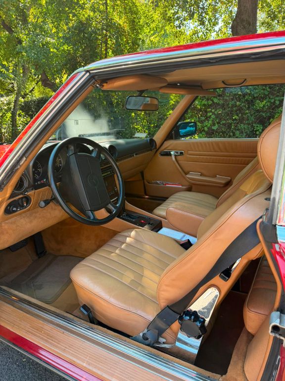 Bild des Angebotes Mercedes-Benz SL 560
