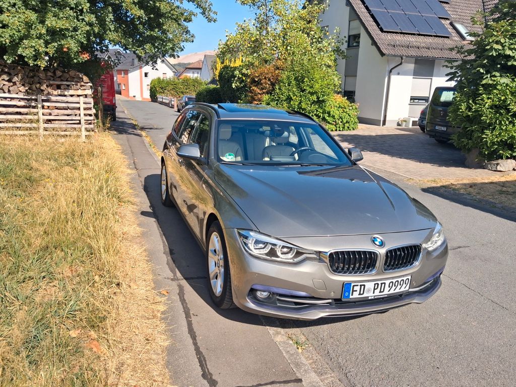 Bild des Angebotes BMW 325d Touring M Sport M Sport !!Standheizung!!