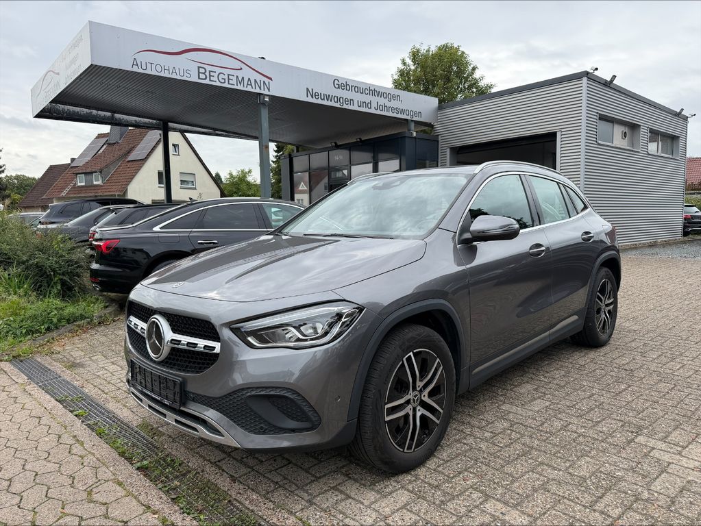 Bild des Angebotes Mercedes-Benz GLA 220 d Progressive DCC BURMESTER KAMERA