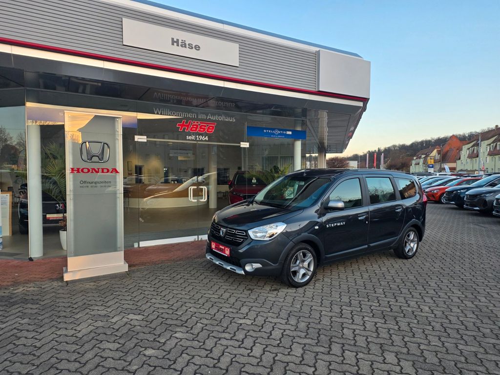 Bild des Angebotes Dacia Lodgy TCe 130 Stepway Navi Sitzheizung 1 Hand