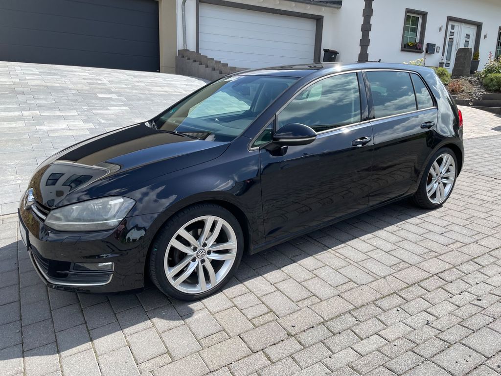 Bild des Angebotes Volkswagen Golf VII 2.0 TDI BMT Highline