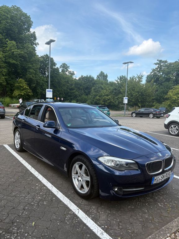 Bild des Angebotes BMW 523i - TÜV NEU- FAHRBEREIT