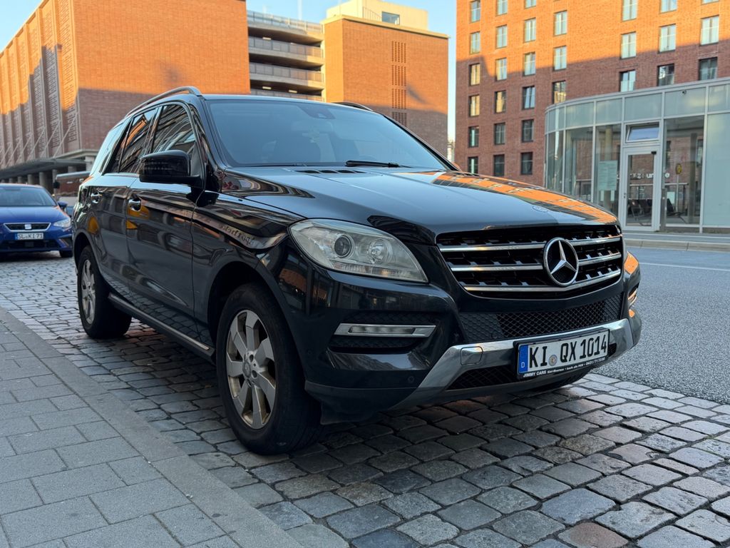 Bild des Angebotes Mercedes-Benz ML 350 BlueTEC 4MATIC AMG Line