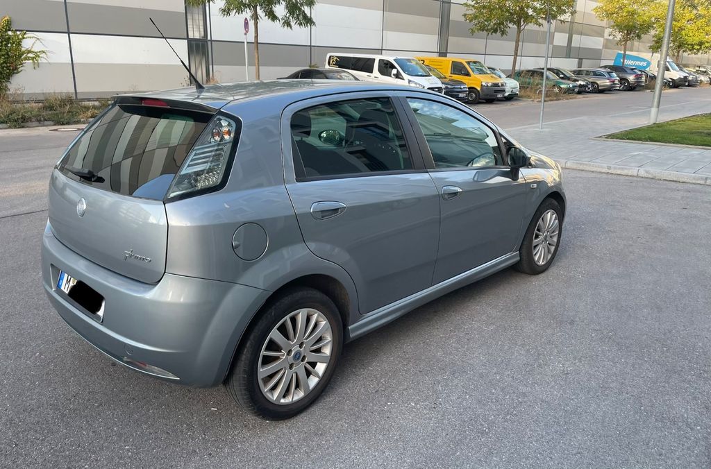 Bild des Angebotes Fiat Grande Punto 1.4 16V * TÜV 9/27* Zahnriemen Neu