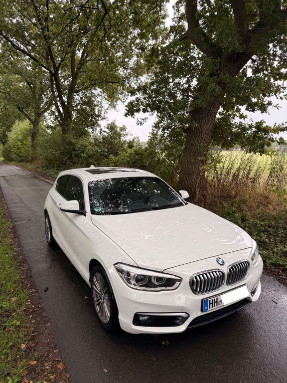 Bild des Angebotes BMW 120i AUT+Leder+Carplay+LED+Harman/Kardon