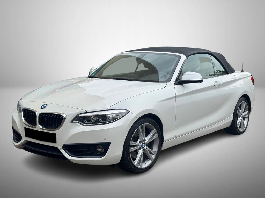 Bild des Angebotes BMW 220i Cabrio Sport Line Harman-Kardon PDC AUTOM.