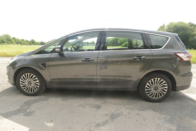 Bild des Angebotes Ford S-Max 2,0 EcoBlue 110kW Titanium Auto Titanium
