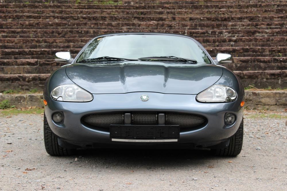 Jaguar XK8 Coupe Top Zustand 3 Jahre Garantie