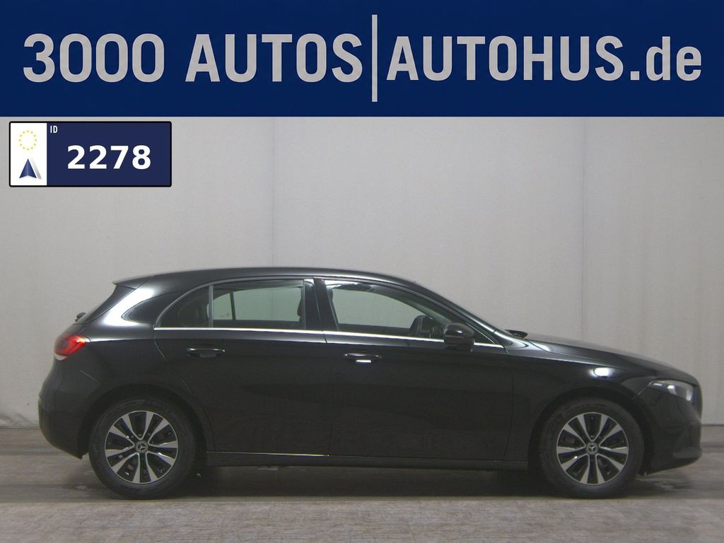 Bild des Angebotes Mercedes-Benz A 180 d Navi LED Shz RfK PDC T-Leder