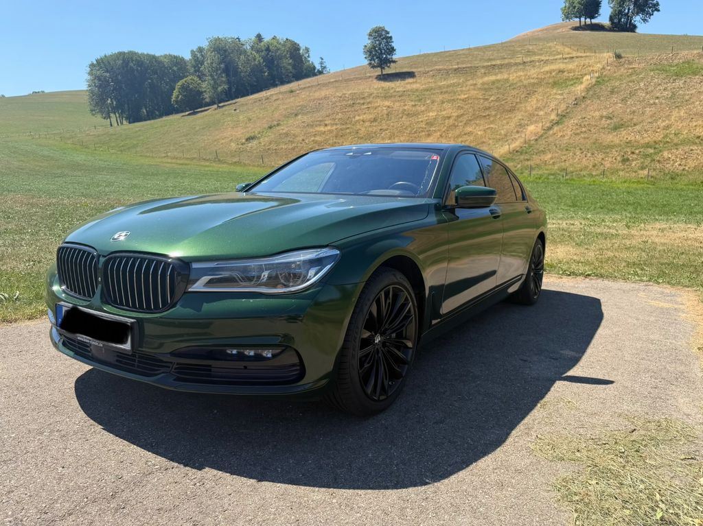 Bild des Angebotes BMW 750Li, B&W, Massage, SkyLounge, Garantie