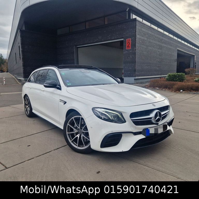 Bild des Angebotes Mercedes-Benz E 63 AMG 4Matic+ Night Paket*1.Hand*Ambiente*Pan