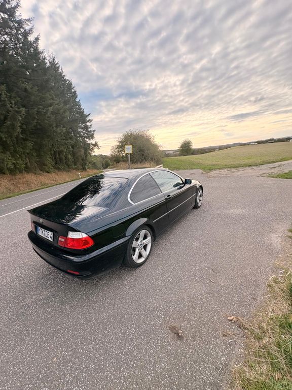 Bild des Angebotes BMW 325Ci Coupé E46 | 192 PS | 2. Hand | TÜV 10/26