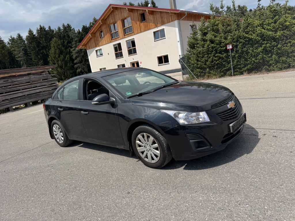 Bild des Angebotes Chevrolet Cruze Basis