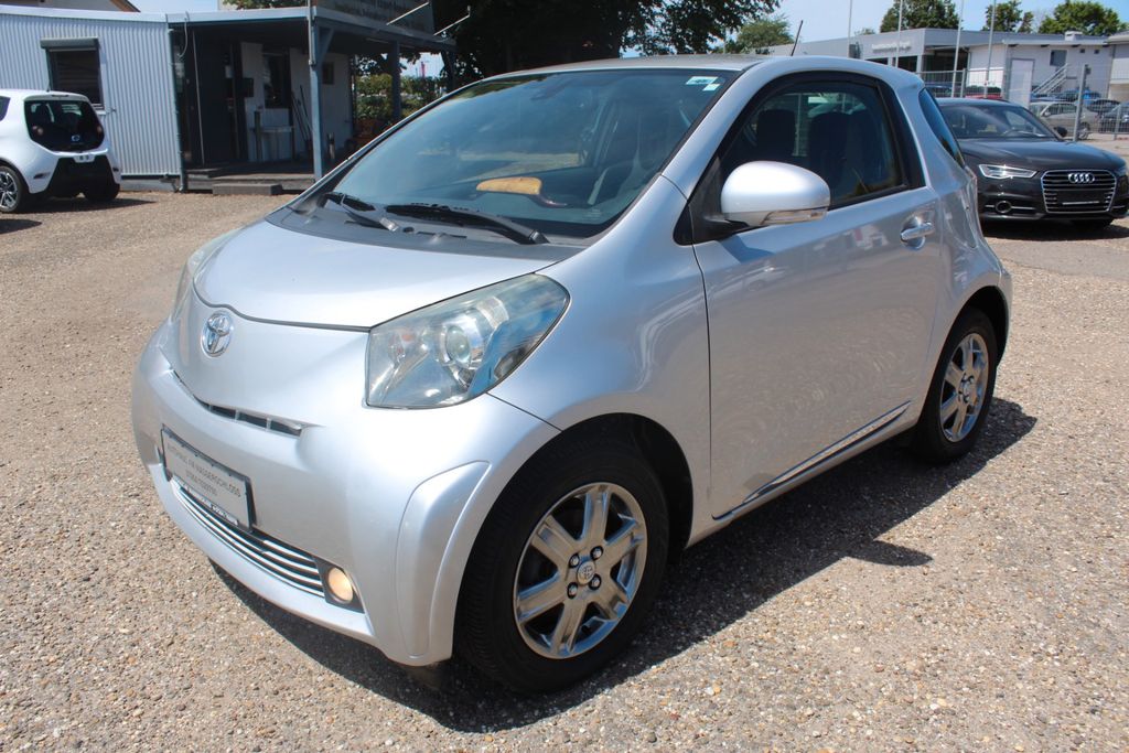 Bild des Angebotes Toyota IQ iQ + 1.4*2. Hand*Einparkhilfe*Klimaautomatik*