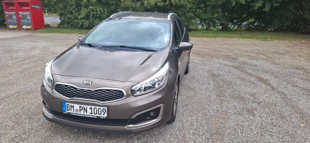 Bild des Angebotes Kia cee'd Sportswagon 1.6 GDI Dream-Team Edition...