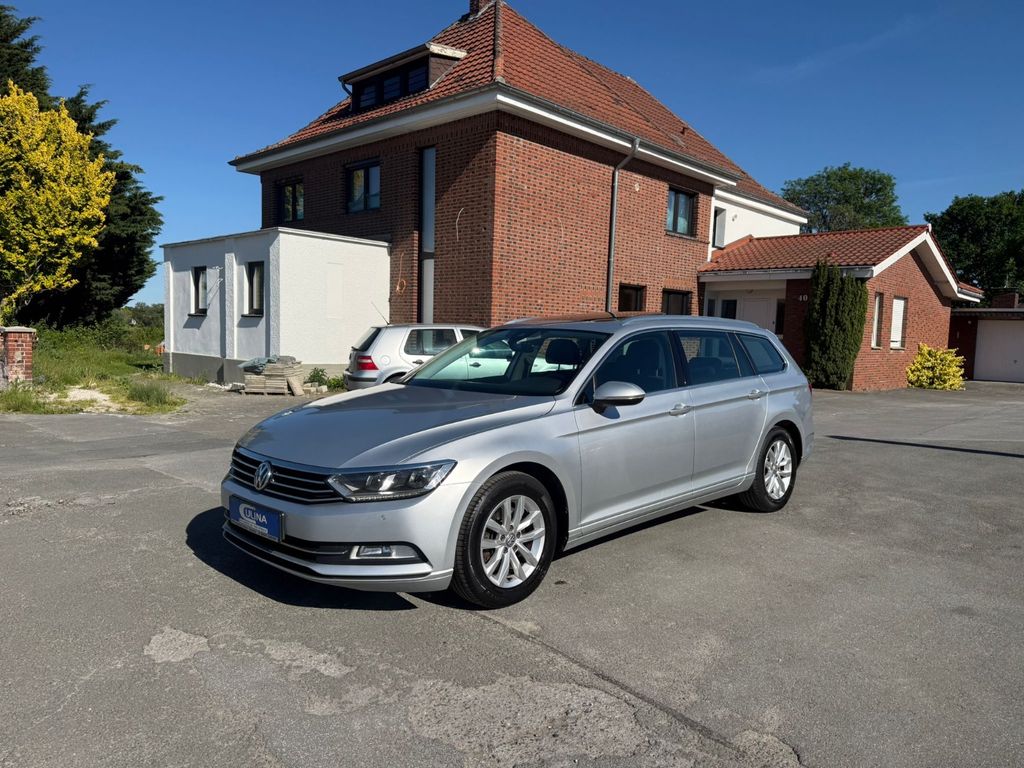 Bild des Angebotes Volkswagen Passat Comfortl./DSG/Navi/Kamera/ACC/1.Hand