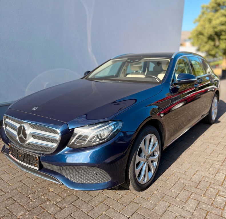 Bild des Angebotes Mercedes-Benz E 350 d *4Matic*Avantgarde*Pano*Distronic*