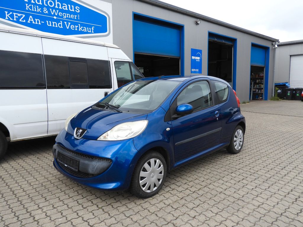 Bild des Angebotes Peugeot 107 Filou 70