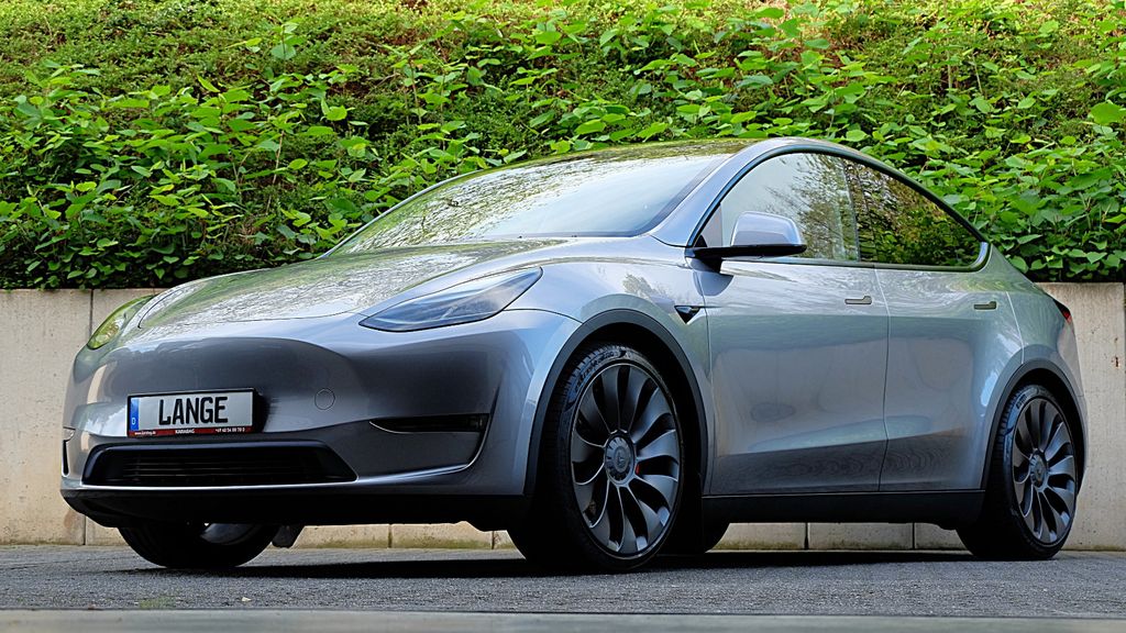 Bild des Angebotes Tesla Model Y Performance Dual Motor AWD