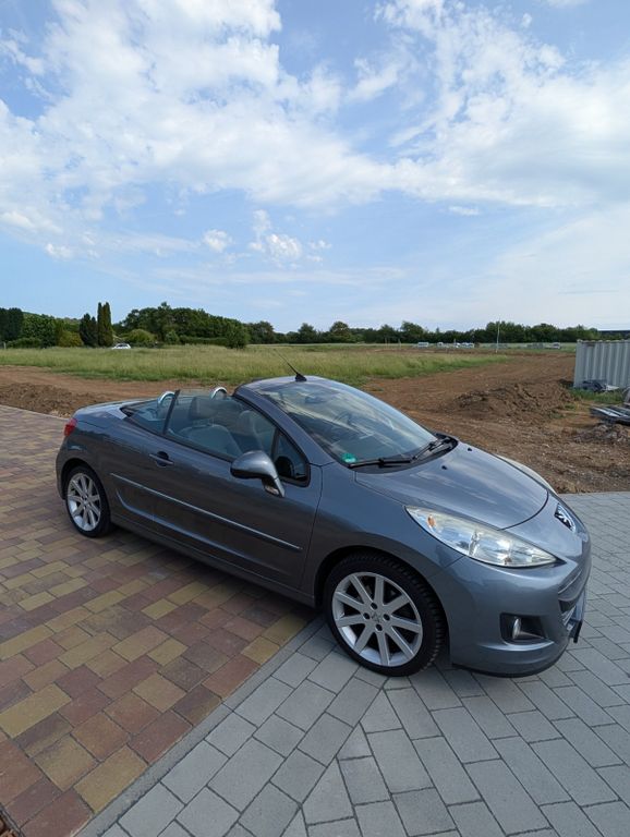 Bild des Angebotes Peugeot 207 CC 120 Platinum Cabrio