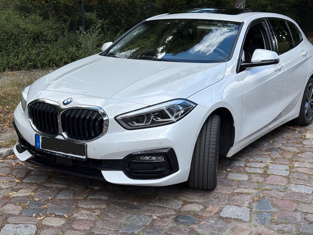 Bild des Angebotes BMW 120d xDrive Aut. Sport Line