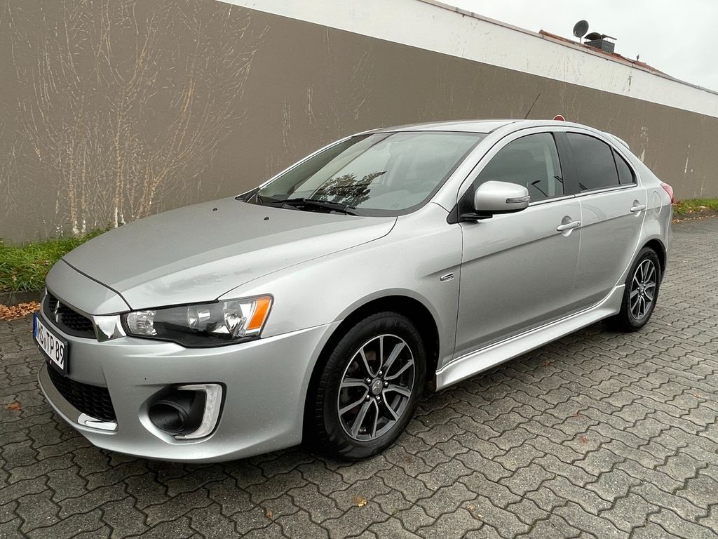 Mitsubishi Lancer 1.8 MIVEC ClearTec CVT PLUS PLUS