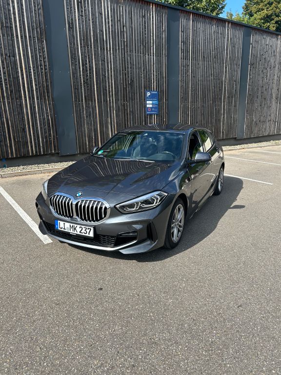 Bild des Angebotes BMW 120i M Sport Steptronic M Sport