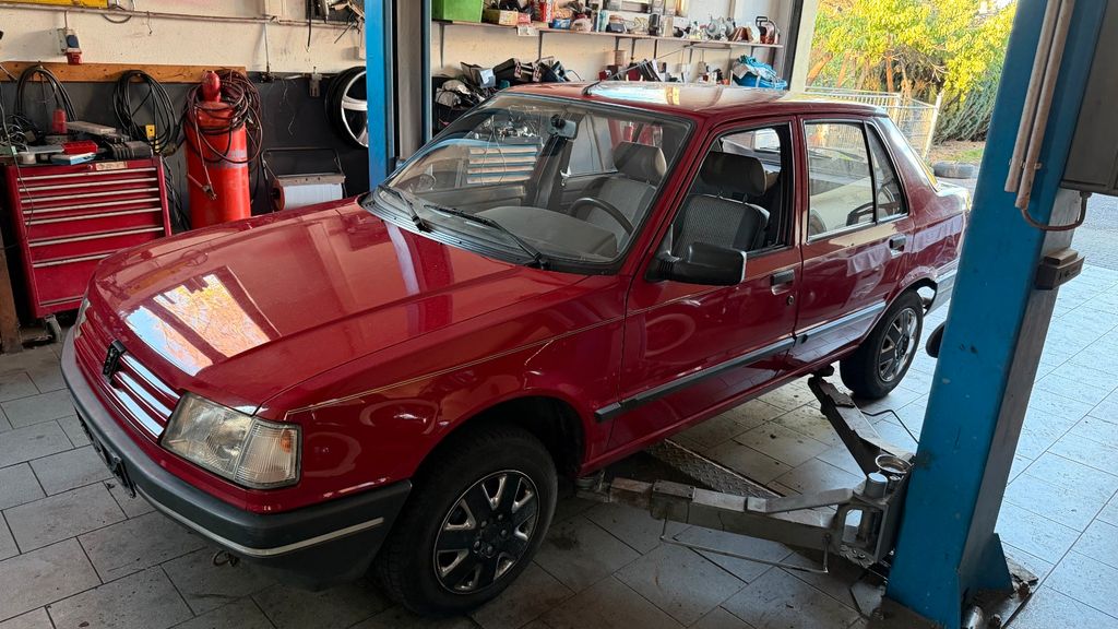 Peugeot 309 GR Oldtimer