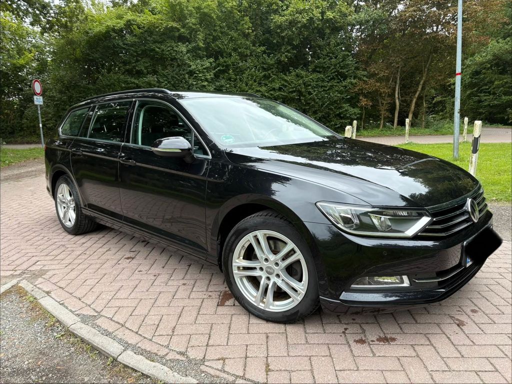 Volkswagen Passat Variant 2.0 TDI SCR DSG Comfortline V...