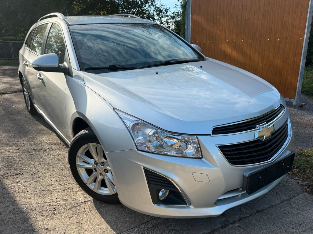 Bild des Angebotes Chevrolet Cruze Kombi.  *Klima*MFL*R-Kamera* TÜV Neu