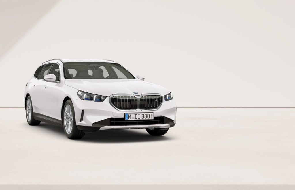 Bild des Angebotes BMW i5 eDrive40 BESTELLAKTION - UPE 72.900 €