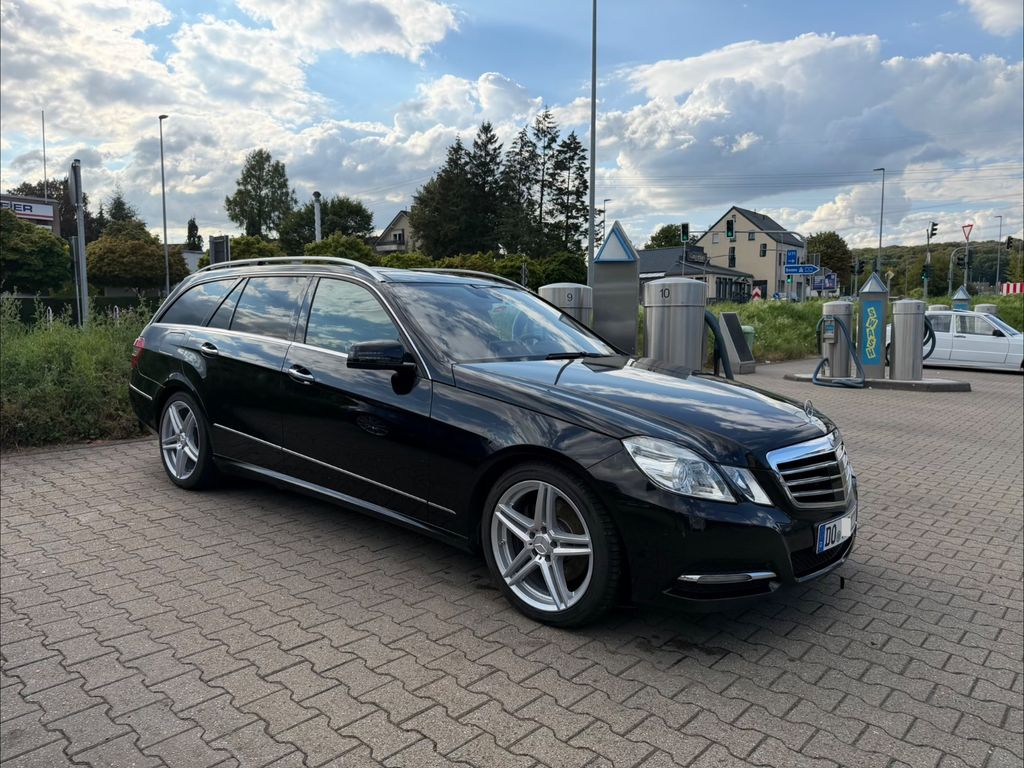 Bild des Angebotes Mercedes-Benz E 350 4MATIC T AVANTGARDE AVANTGARDE