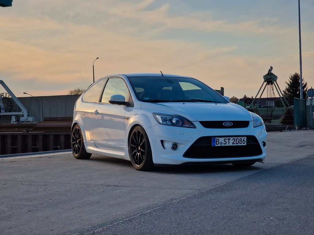 Ford Focus 2.5 ST MK2 280PS KW V3
